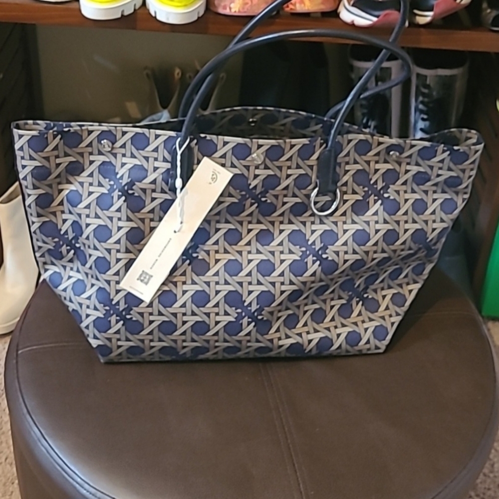 MYSTERY GAME COME PLAY LUXURY AND DESIGNER 25 DOLLARS RUN FOR FUN - Picture 6 of 6